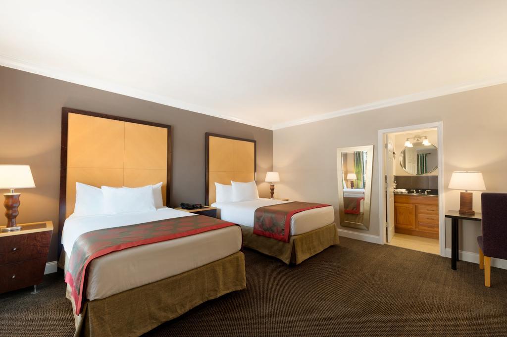 Ramada By Wyndham Miami Springs/Miami International Airport Hotel Room photo